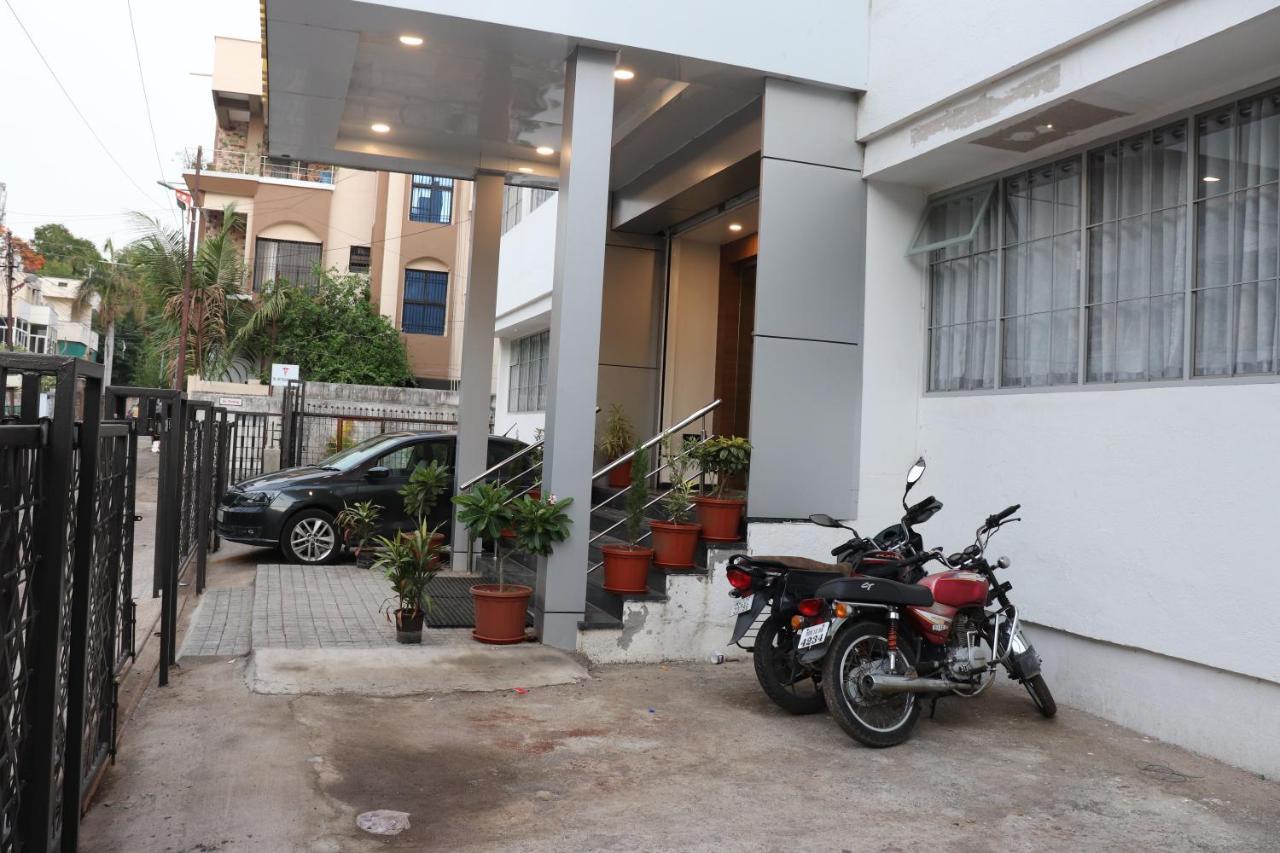 Hotel New Samrat Evrengabad Dış mekan fotoğraf