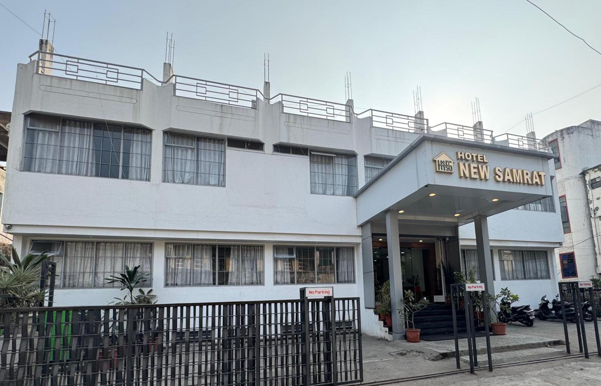 Hotel New Samrat Evrengabad Dış mekan fotoğraf
